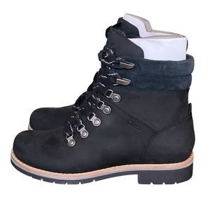 CHACO Cataluna Explorer Lace Up Boot Black Waterproof Boots Hiking Women’s 6